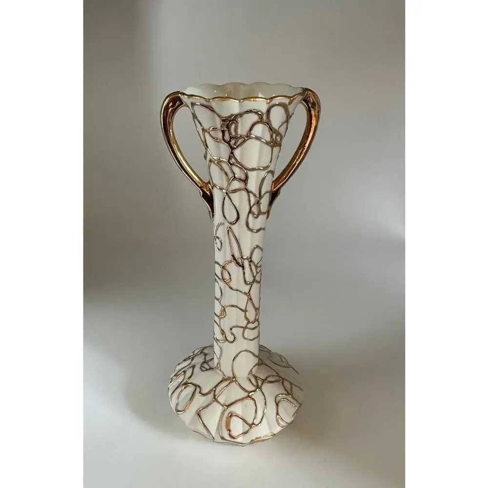 Lefton bud vase